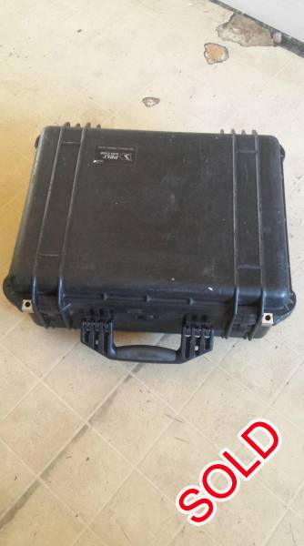 Weapon/accessory case, Pelican case model 1550 in good condition.Hinges and clips not damaged.Case is not compromised in any way.

##### S 0 L D #####