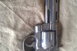 Revolvers, Revolvers, Colt Python .357 Magnum , R 16,400.00, Colt, .357 Magnum , Used, South Africa, Eastern Cape, Port Elizabeth