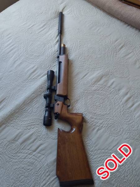 CZ200T, Selling a CZ200t with scope, silencer and 2 cilinders
​​​​​​