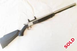 CVA Optima .50 cal, Rifle in very good condition with minor scuffmarks. Fitted with Scope Rail.(No optic) 
. A modern in line ML with modern performance. Call to arrange for viewing Selling from estate 0829283907
