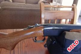 Winchester mod 37 12 gauge shotgun for sale, Very well looked after winchester 12 Gauge mod 37 shotgun for sale, I inhereted a double barrel and my safe is to full.
very clean shotgun.