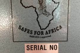 6 Rifle + Handgun Safe, Safes For Africa 6 Rifle + Handgun Safe.
SABS Approved.