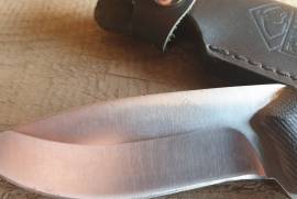 Puma knife , Puma original knife with serial number , see photos , WhatsApp me 0724406734