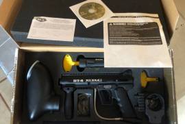 Empire BT4 Combat ERC Paintball Gun, Selling my Empire Paintball Marker - BT-4 Combat ERC. Used handful of times. Comes with all original packaging and manual, 2 gas canisters and 2000 paintballs.
price neg.