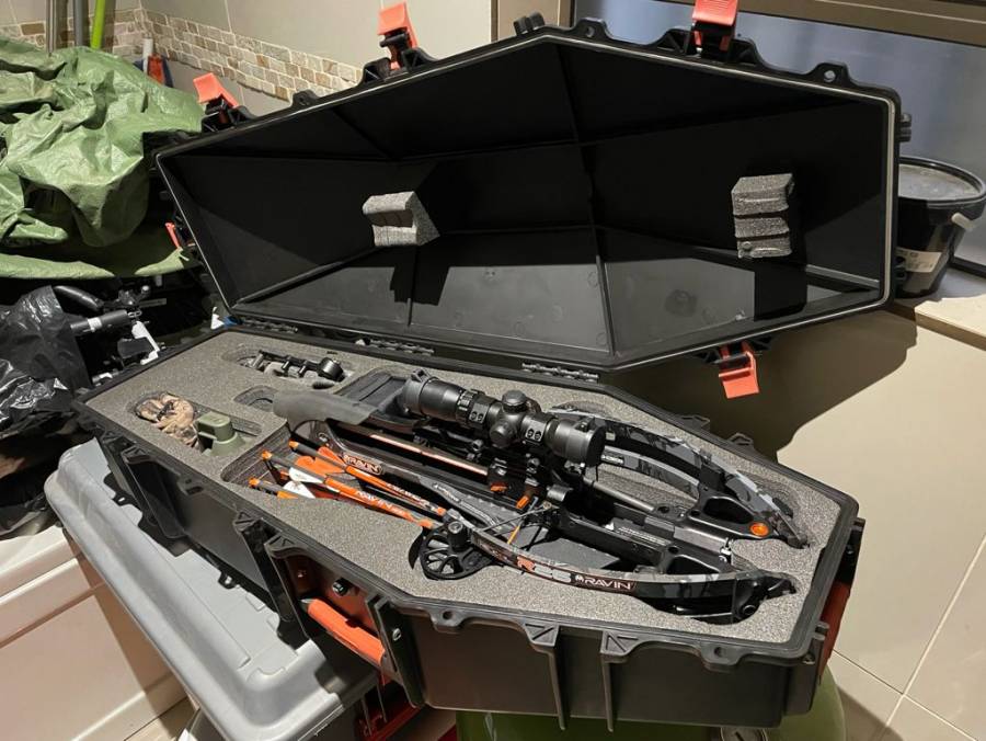 Crossbow, Hi,i am selling my Ravin R26 Crossbow.It is still brand new and i got it in March 2021.I have hunted with it and got a few Blesbok,Golden Wildebees,Eland and Koedoe.It is extremely accurate and very powerful.It comes with bow,hard case carrying box,14x Ravin arrows,bow scope and 12x Monteck hunting tips.I am selling my Ravin R26 bow because i got my new Ravin R29x.I am selling it for a very good price,so please serious buyers only.For more information ,contact me on 0824949712.My selling price is R45000.00 and is not negotiable.The total package cost me R59400.00.No License Required.