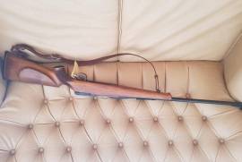 BSA Sporter 303 for sale, BSA Sporter 303 for sale - Ideal for magnum upgrade. Barrel needs to be replaced. But this rifle can be used. 