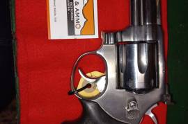 Revolvers, Revolvers, Taurus S/S 4 Inch  357 Mag Rev , R 7,500.00, Taurus, 357 Mag, Like New, South Africa, Province of the Western Cape, Bellville