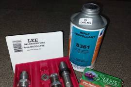 6MM Musgrave reloading dies ,bullets ,propellant, 6MM Musgrave reloading dies LEE loaded only 200 rounds 100 sierra tips and 1/4 can S361 propellant