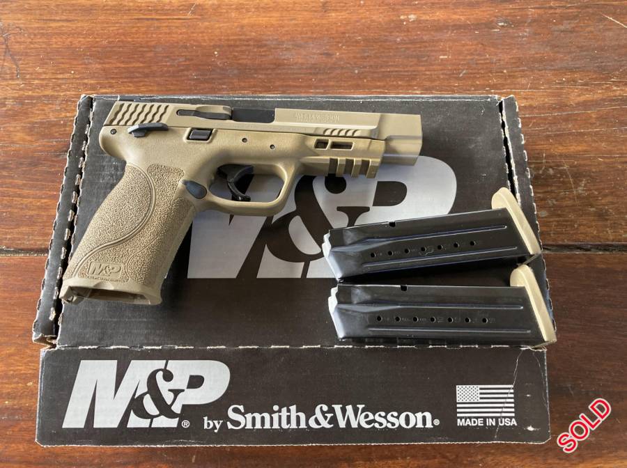 S&W M&P 2.0 9mm FDE, Gun is like new and fired less than 200 rounds. Includes original box, manual and 2 Magazines