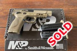S&W M&P 2.0 9mm FDE, Gun is like new and fired less than 200 rounds. Includes original box, manual and 2 Magazines