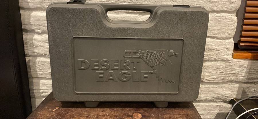 Desert Eagle Replica , Hardly used.