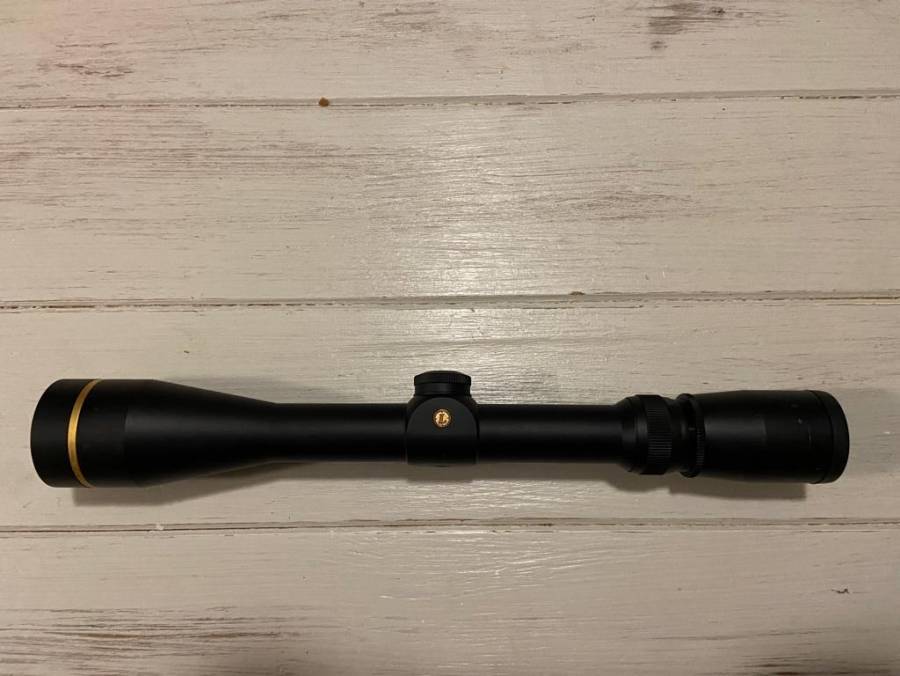 Leupold VX-3i 3.5-10 x 40, Scope in great condition. Used for one season. 