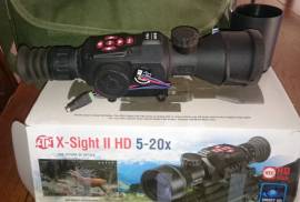 Atn 5*20 x-sight hb, Atn for sale, good working condition with external and internal batteries.
usb port broken, can only go on pc with sd card, other than that works like a charm.
going to upgrade to the new one.
0832666581