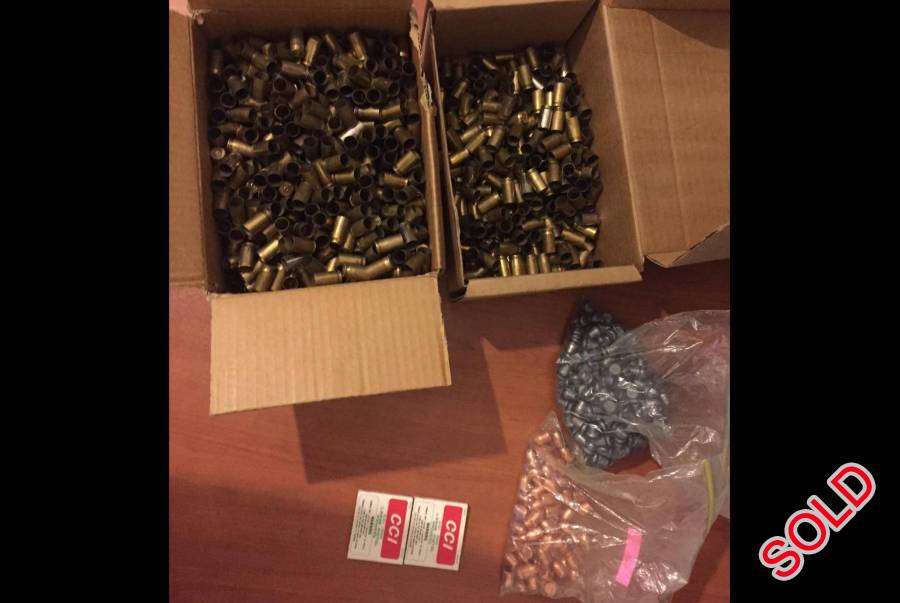 .45 ACP Brass, Bullets and Primers, 1,000x .45 ACP casings + 185x Lead bullets (270-grain) + 60x FMJ bullets (270-grain) + 200x CCI Primers. Brass mostly fired once. Some already deprimed.
R1,800 for all.

Wanted to reload them all myself and take up Sport-shooting without due consideration for the opinion of a loving wife. Reloaded and shot 100 before my mistake was pointed out to me...