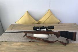 Vektor 30-06, Vektor 30-06 with Vortex Crossfire2 3-9x40 scope.
also comes with a set of 30-06 Dies, and Brass