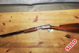 Winchester pump action .22- R3500