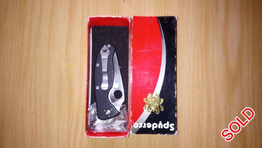 Spyderco , Spyderco tenacious folding knife. 
In good condition 
R700
Collect locally or will post around the country at buyers cost