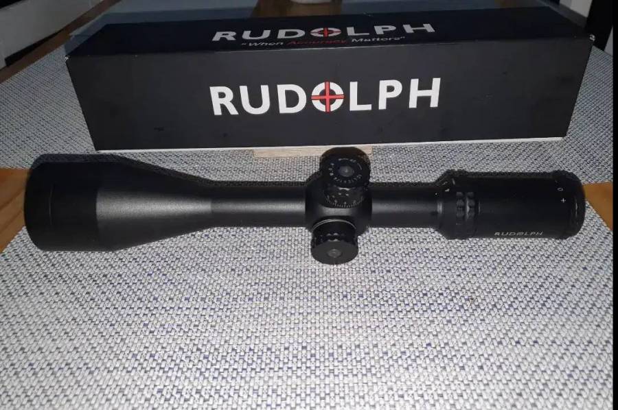 Rudolph 4x16x56 Tactical Optic 30mm Tube, This optic is in Good condition and perfect for your hunting rifle, the optic still has a full warranty with rudolph as well.