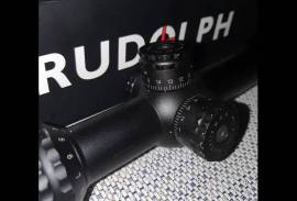 Rudolph 4x16x56 Tactical Optic 30mm Tube, This optic is in Good condition and perfect for your hunting rifle, the optic still has a full warranty with rudolph as well.