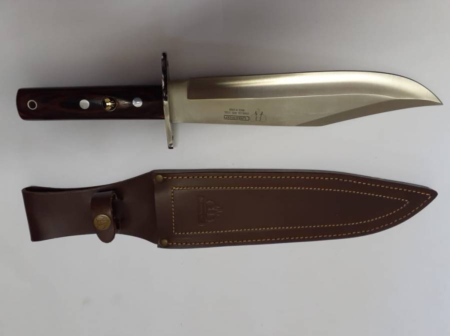 Cudeman bowie knife for sale!, Cudeman bowie... brand new never used or sharpened R2100 onco Please contact Pierre on 0836783990