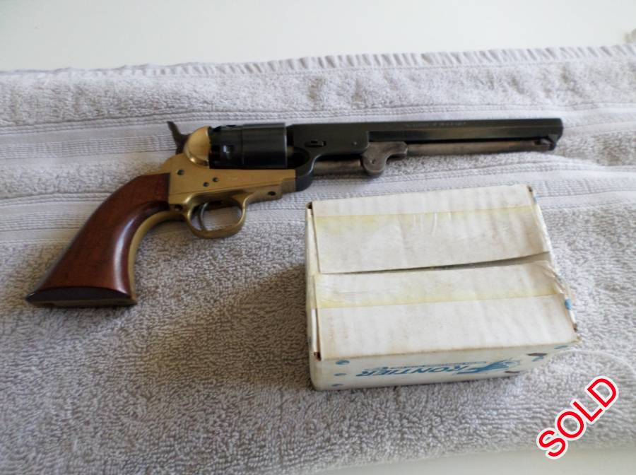 Revolvers/handguns, pietta .44 calibre confedrate navy replica plus box of ball