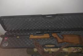 CZ 200S PCP air rifle, I am selling my CZ 200S in good condition. Magazine conversion kit will be inlcuded. Scope and sling not included. 