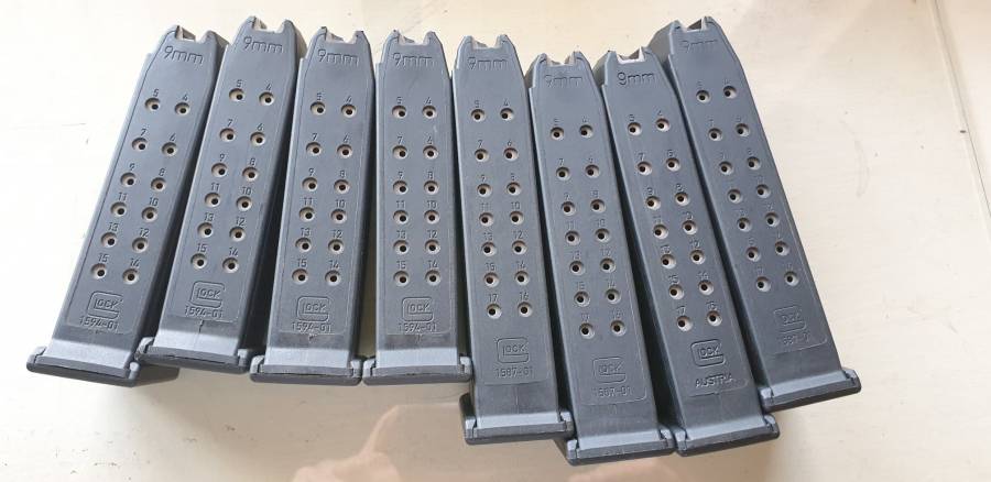 Glock 9mm Magazines , 4 x 15rd 9mm 4 x 17rd 9mm 
