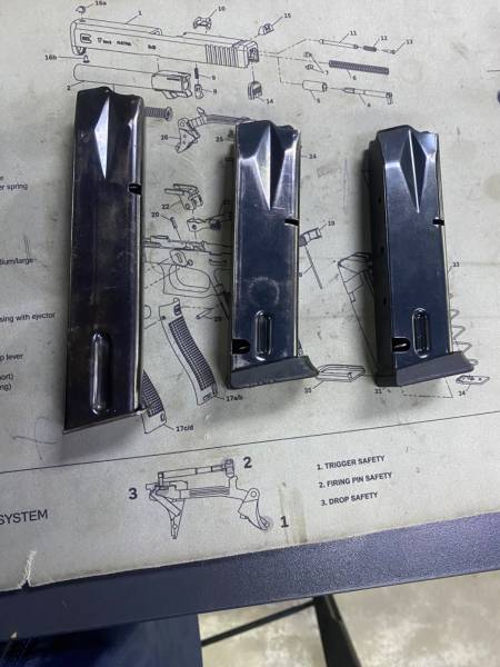 Z88 Mags, 2 x Z88 Mags ( 15 Round ) 1x Z88 Mag ( 20 Round )
Postnet to Postnet included.