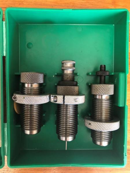 RCBS 45 ACP DIE SET, 1 X 45 ACP RCBS die set in very good condition, postage for buyers account