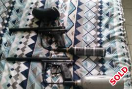 2 spider victor paintball guns for sale, 2 spider Victor guns for sale R1100 complete guns.
