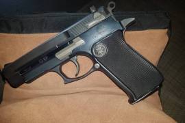 Handgun Star Combat 9mmP, Star Combat 9mmP pistol, second hand, very good condition.