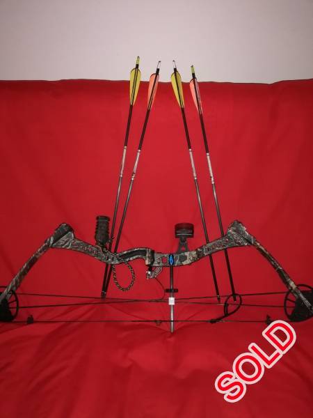 Diamond by Bowtech The Edge , Diamond by Bowtech The Edge complete  bow .
Drop away rest , 3 pin sight , stabilizer and wrist sling .
With 4 x Gold Tip Expedition Hunter arrows .
Very good condition  .
Draw length adjustable 
Draw weight from 30 - 50 #
Don't let this gem slip through your fingers  .....
Bargain 
R2900
Contact Schalk 076eight3107six8 
Pretoria Moot Mayville