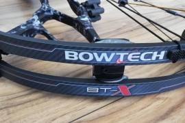 Bowtech BT-X 28 compound bow for sale, Bowtech BT-X

Overdrive Binary and Powershift Technology. Limb Driver rest, Tommy Sight and stabiliser included.

Fully adjustable draw length.
Draw weight - 70 to 80 Lbs.
IBO Speed - 333 fps
Let-off - 80%

Get it all for R11 999.

