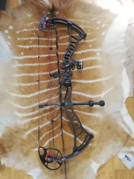 Bowtech Insanity CPLX compound bow for sale, Bowtech Insanity CPXL.

-Overdrive Binary cam system that allows for half-inch draw length adjustments from 27.5-32 inches without having to buy cams or modules
-Forgiving 7-inch brace height
-35-inch axel-to-axel measurement
-Achievable IBO speeds up to 340 feet per second

Draw weight - 40-80 Lbs
Let-Off - 80%

Includes Sight, stabiliser and rest as pictured. Includes 3 free arrows and release.

Get the whole package for R7999.

Contact 078 084 9075 or 082 906 6146

