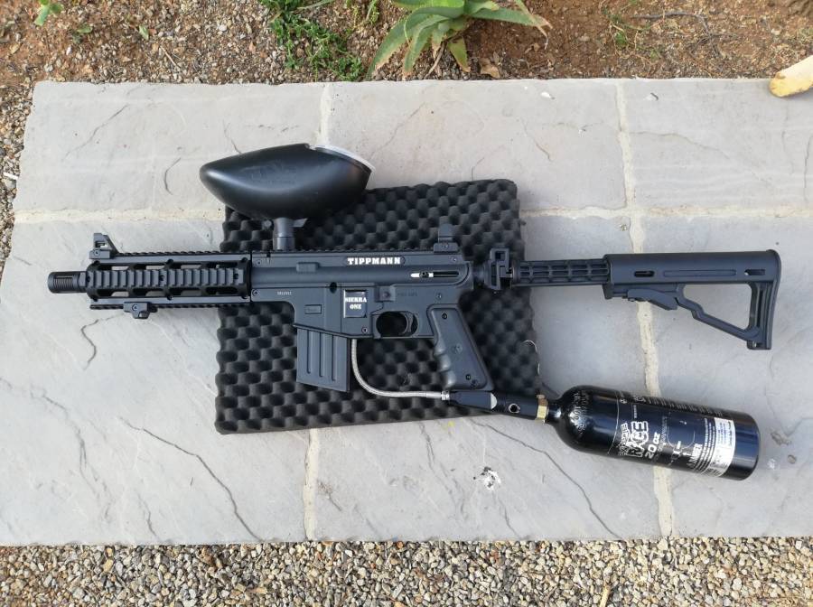 Tippman Sierra Paintball Gun for sale, Tippman Sierra Paintball gun, including OZ cannister and paintball feeder.

REDUCED PRICE. FROM R3499 DOWN TO R2999.


