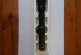  BIG GAME RIFLE SCOPE, Scope has had limited use and is in very good condition with box.