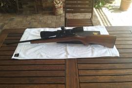 CZ 455 with target scope, CZ 455 (.22 rimfire) fitted with a Lynx LX2 2.5-15x50 scope with target turrets, lynx scope rings and mounts,includes rifle bag and spare factory mag.Rifle has fired less than a hundred rounds.