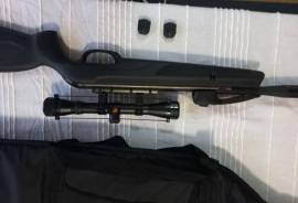 Gamo airgun reload 10 5.5mm with scope and 2 magaz, Gamo airgun reload 10 5.5mm with scope and 2 magazines and bag.  As new. Excellent accuracy. 