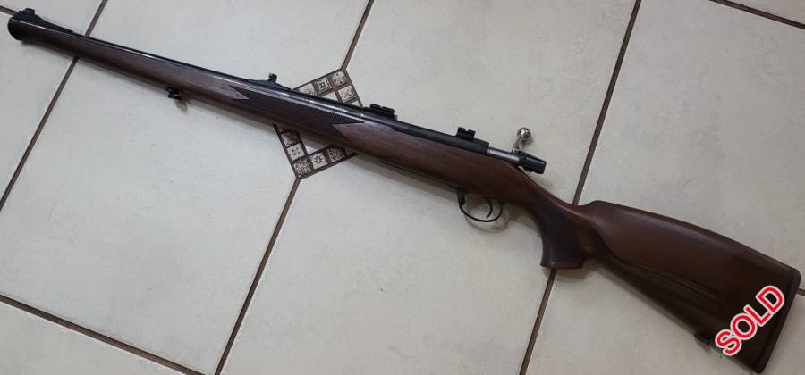 ZOLI 270 FULLSTOCK, ZOLI FULLSTOCK
Fired less than 40 shots
Very good Condition
Fitted with Piccatiny Mounts
Price R 15 900
Preferred communication via WattsApp on 083 6000 482