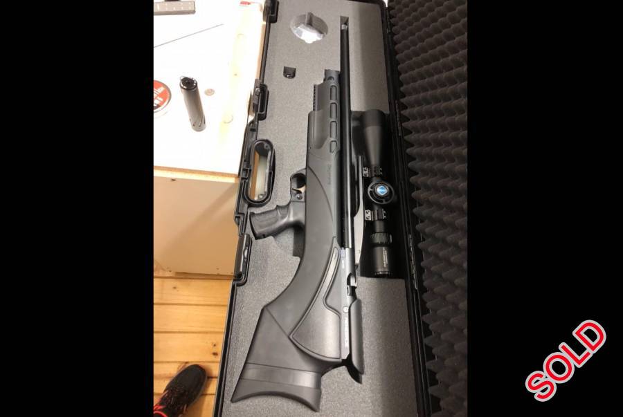 Daystate renegade hp hr , High powered pcp with factory fitted huma regulator this gun is 2 months old still has its warranty comes in Daystate carry case with magazine / single shot tray
charger and scope R30K new excluding scope this gun costs R34750.00 powerful and accurate 
 