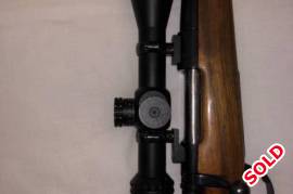 Rudolph rifle scope, Rudolph T1 4 - 16 x 50 rifle scope for sale 

R5000 onco, door to door courier included

Armand - 0 eight three 3 zero 3 one zero 2 six