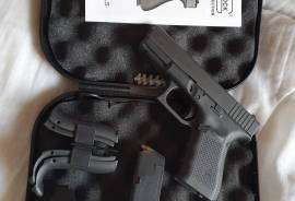 Glock 19 Gen 4 like new, Almost like new, comes with 2x Magazines. I will throw in ankle holster for free.