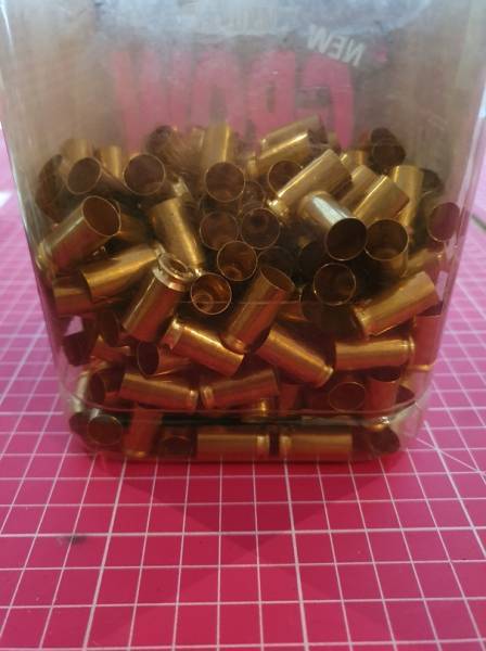 Unfired IMI .40 S&W Brass, 313 Unfired brass casings. Price excludes postage.