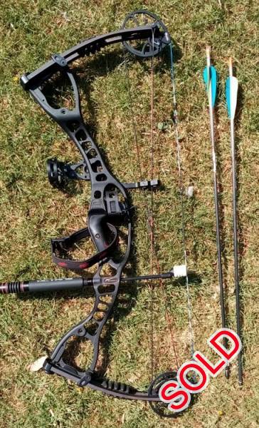 hoyt crx32 compound bow RH, Hoyt Crx32 compound bow 60-70lbs includes a trophy taker drop away arrow rest, a pse 3 pin sight, octane stabilizer, a Carry bag and 2 Easton powerflight arrows looking for R4500 neg for the package whatsapp me on 074858zero365 or call 07911119one1