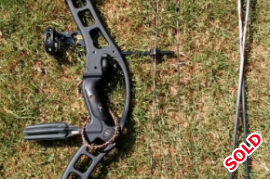 hoyt turbohawk compound bow RH, Hoyt Turbohawk compound bow RH, 60-70 lbs, 26 to 27 and half inches draw length, Tru glo 4 pin sight, fuse stabilizer, trophy ridge whisker biscuit arrow rest, 2 arrows,looking at 3900 package whatsapp me on 074858zero365  .  View and follow me on olx for similar deals http://www.olx.co.za/profile/109011056
