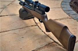HW 100 Weihrauch Sport, Beautiful Weihrauch HW 100 Sport in spotless condition with Hawke 6-24x42 scope and bipod. Comes with gas bottle and 2 full tins of pellets.  