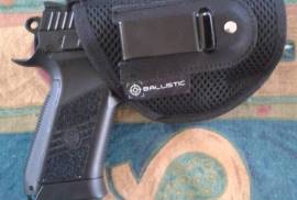 BB Hand Pistol, I bought this pistol in September 2019 for my daughter. She did not like the blow back action. Shot once with pistol. Was bought at Blades & Triggers. Still has ammo and gas cylinders. Holster included. Pistol still has warranty. I will provide the slip with the Pistol. Full blow back action, Safety and slide release. 437ft/s. Price slightly negotiable