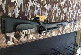 Knight .50 Cal Blackpowder Gun, Knight .50 Cal Black Powder Rifle
Serial number is 000003
Leupold Vari X 2 scope fitted with QD Mounts
Has a hard cover case