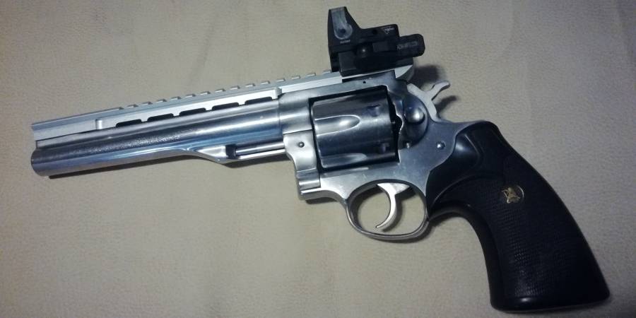 Revolvers, Revolvers, Ruger Redhawk 44 magnum , R 20,000.00, Ruger , Redhawk , 44 magnum , Like New, South Africa, Province of the Western Cape, George