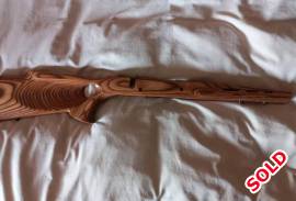 Boyds laminate Howa Short Action, I am selling my Boyds laminate thumbhole stock. It was mounted in my 308 Howa thin barrel rifle.
Will fit any Howa Short action standard barrel rifle.
O83 28O 5168
RIGHT HAND STOCK.
R3000 not neg